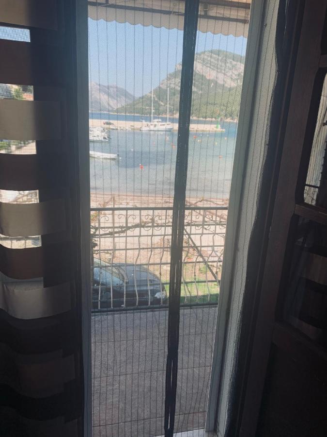 Jerkovic Apartment Zuljana Luaran gambar