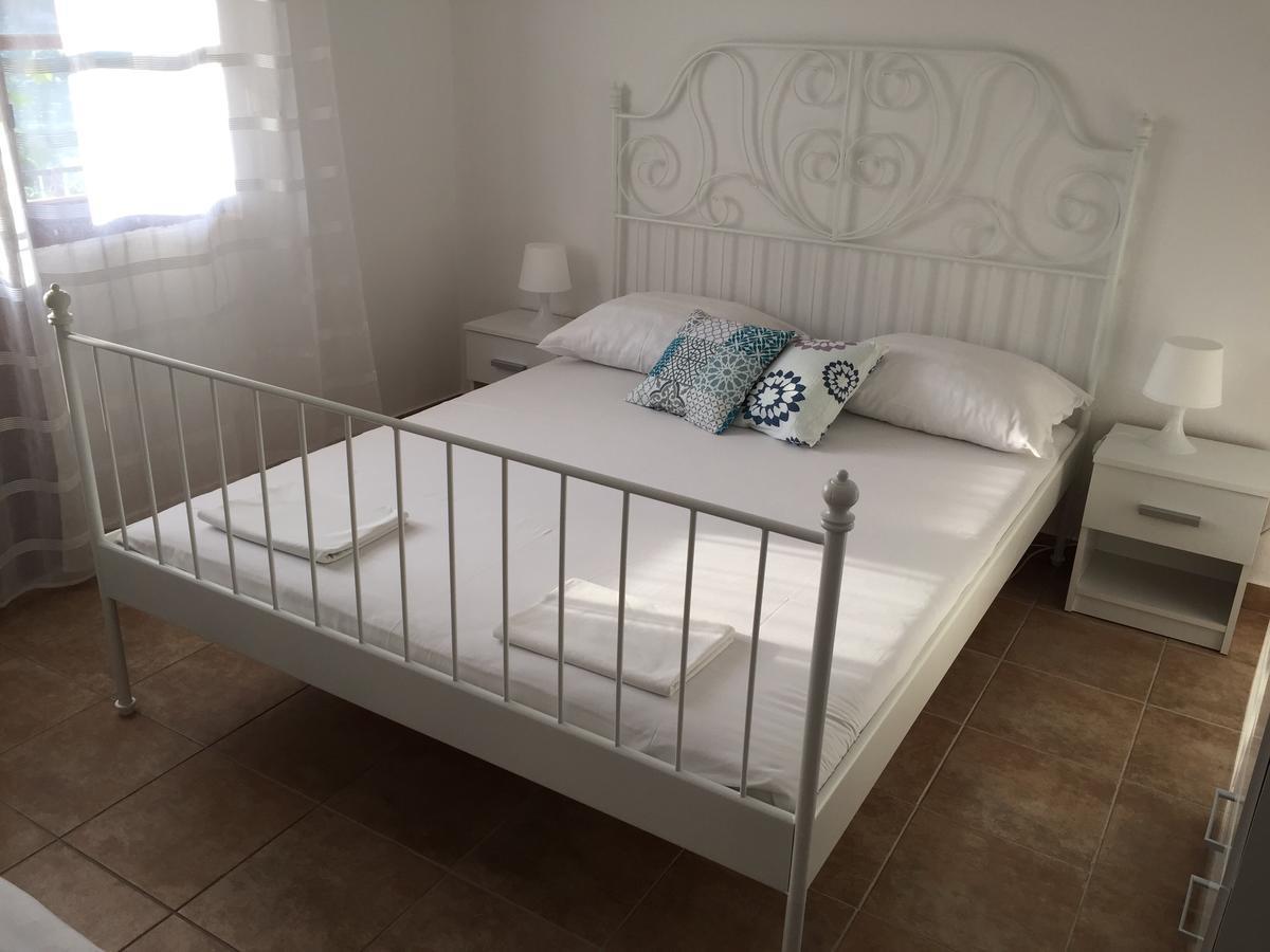 Jerkovic Apartment Zuljana Luaran gambar